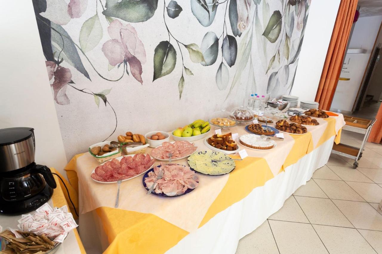 Zenith 3* Rimini